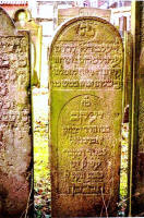 Tombstone in Carr-X-11-5-5 is over Jacob Isaac Abarbanel, baker in Horsens, died February 13, 1800.jpg